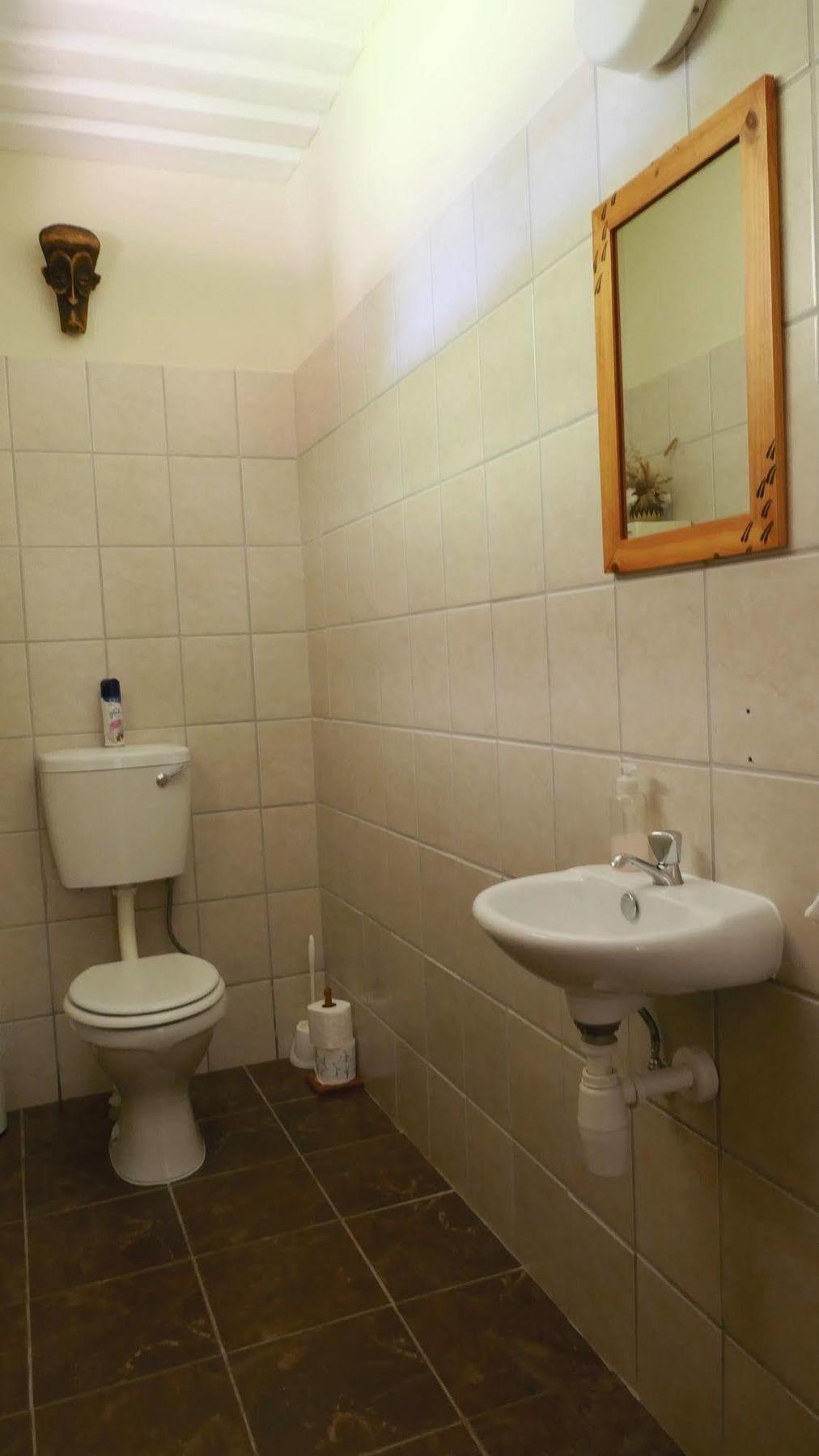 Отель Dornhuegel Guestfarm Grootfontein Экстерьер фото
